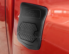 Petrol Gas Fuel Tank Door Cap Black Cover Car Compatible with Isuzu DMax D-Max RT50 RT85 Year 2012-2019 Petrol Gas Fuel Tank Door Cap Black Cover Car Compatible with Isuzu DMax D-Max RT50 RT85 Year 2012-2019