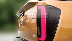 Tail Lights Rear Lamp LED Smoked For Nissan Navara NP300 D23 Series DX RX ST ST-X SL Visia Acenta Acenta+ N-Connecta Tekna Truck Pickup Full COB LED Replacement 2015 2016 2017 2018 2019 2020 Tail Lights Rear Lamp LED Smoked For Nissan Navara NP300 D23 Series DX RX ST ST-X SL Visia Acenta Acenta+ N-Connecta Tekna Truck Pickup Full COB LED Replacement 2015 2016 2017 2018 2019 2020