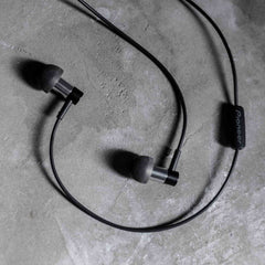 Pioneer C3 Lightweight in-Ear Headphone with Powerful 10 mm Driver and Aluminium Design - Black Pioneer C3 Lightweight in-Ear Headphone with Powerful 10 mm Driver and Aluminium Design - Black