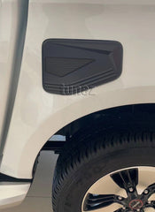 Fuel Gas Petrol Tank Door Matte Black Cover Car For Isuzu D-Max RG 2021 2022 Fuel Gas Petrol Tank Door Matte Black Cover Car For Isuzu D-Max RG 2021 2022