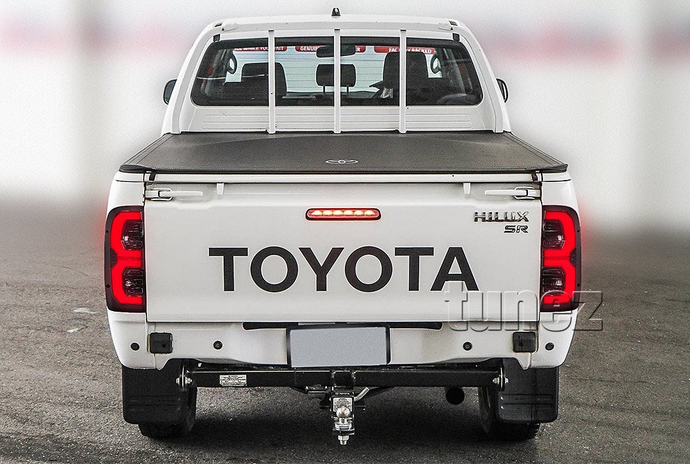NEW Smoke LED Tail Rear Lamp Light For Toyota Hilux 2005-2014 SR SR5 KUN26