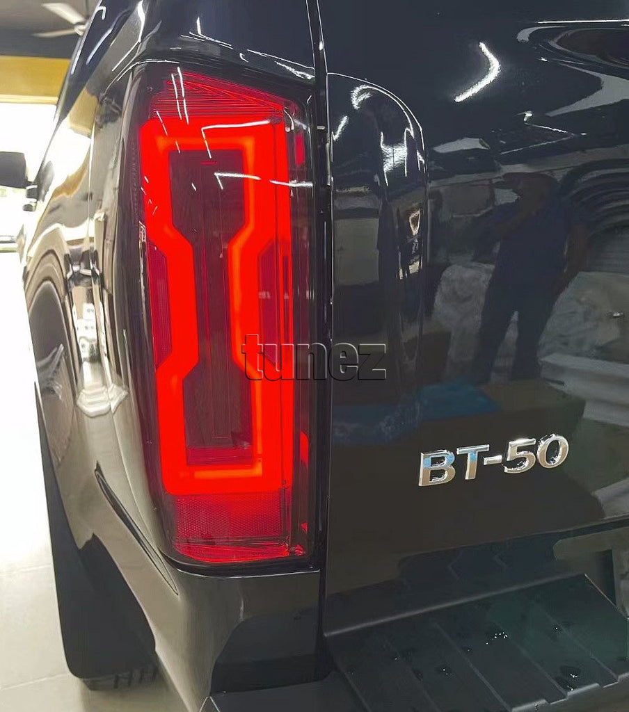 Smoke Animated Startup LED Tail Lights Lamp For Mazda BT-50 BT50 2020 2021 2022